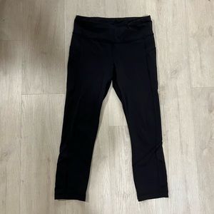 Lululemon leggings size 6